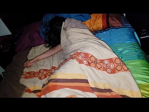 ❤️ Stepson akimtusi mama yake mdogo wa kambo wakati amelala. ❤️ ❤